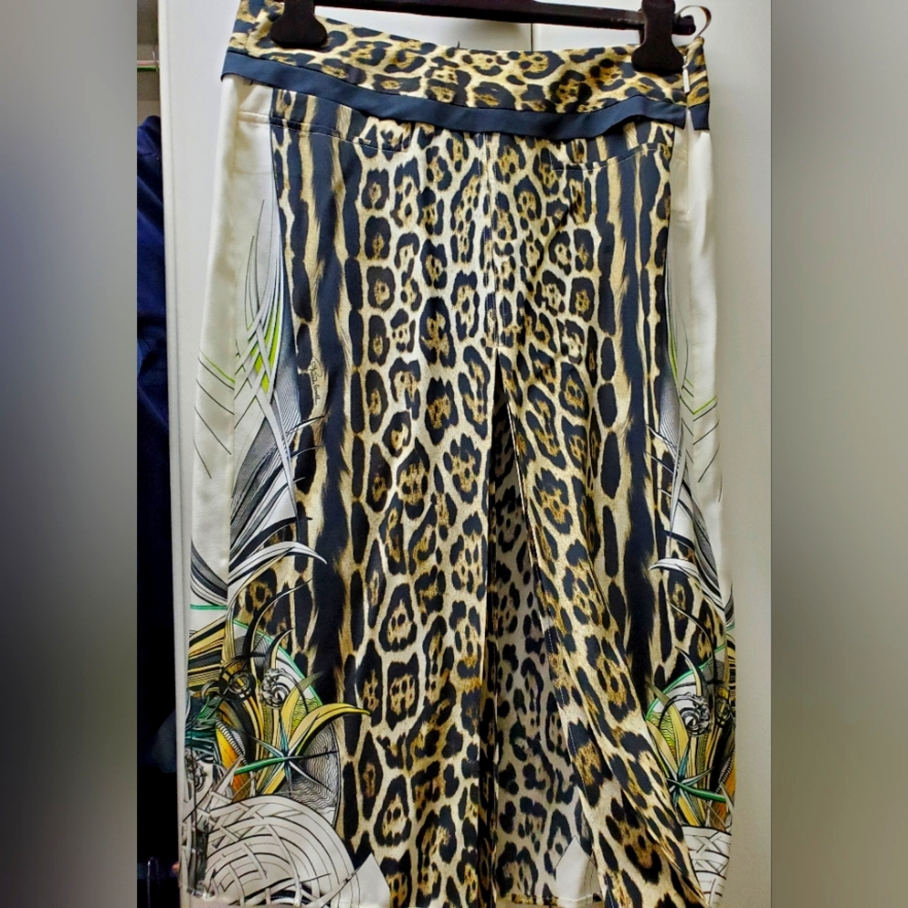 Roberto Cavali Luxury line leopard skirt